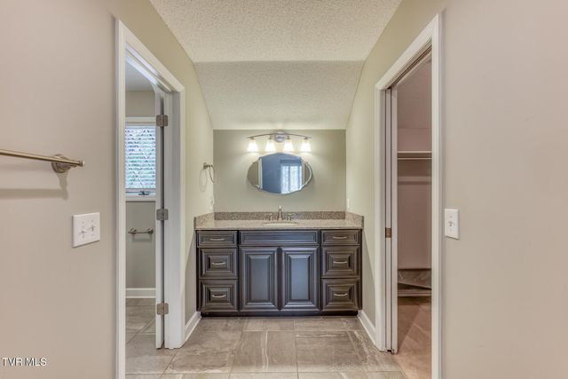 30 Kilmainhom Circle, Bristol, TN 37620