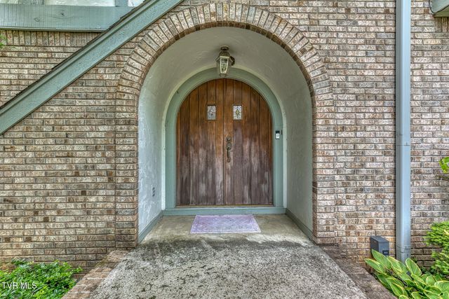 30 Kilmainhom Circle, Bristol, TN 37620