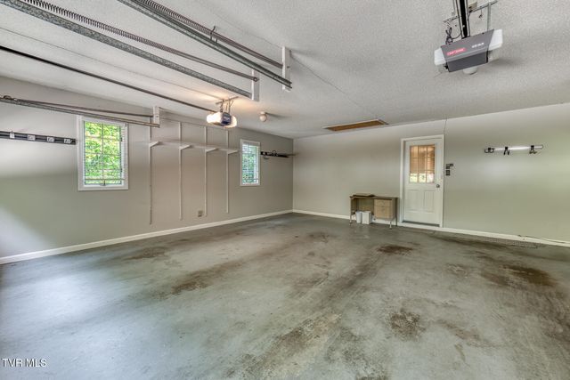 30 Kilmainhom Circle, Bristol, TN 37620