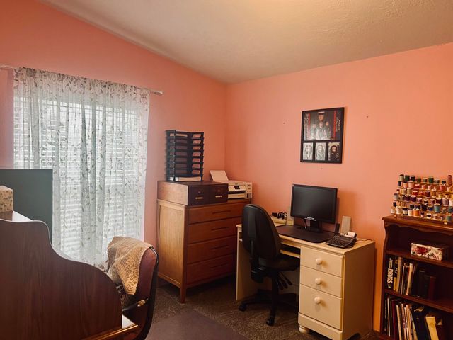 633 E Archwood Drive UNIT 46, Eagle Point, OR 97524