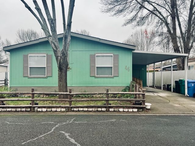 633 E Archwood Drive UNIT 46, Eagle Point, OR 97524