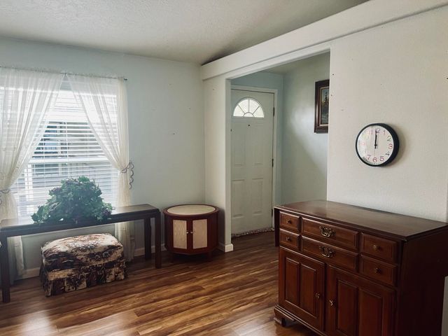 633 E Archwood Drive UNIT 46, Eagle Point, OR 97524