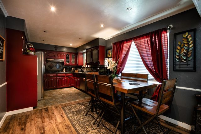 148 Hillside Lane, Desoto, TX 75115