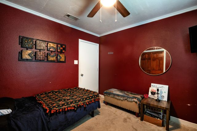 148 Hillside Lane, Desoto, TX 75115