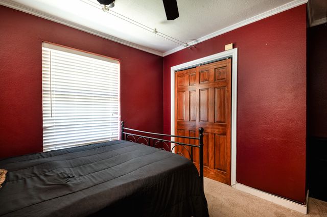 148 Hillside Lane, Desoto, TX 75115