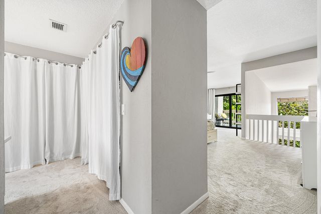 6595 Parkview Drive D, Boca Raton, FL 33433