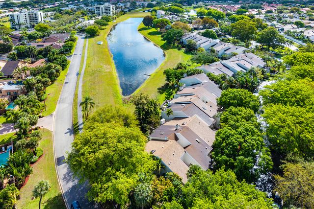 6595 Parkview Drive D, Boca Raton, FL 33433