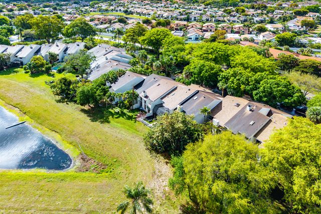 6595 Parkview Drive D, Boca Raton, FL 33433