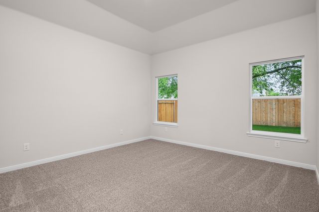 208 Southgate Drive, Terrell, TX 75160