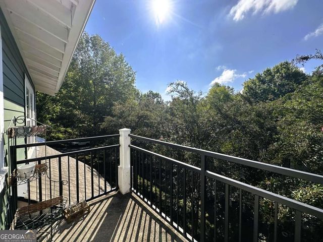 490 Barnett Shoals Road 610, Athens, GA 30605