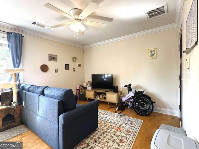 490 Barnett Shoals Road 610, Athens, GA 30605