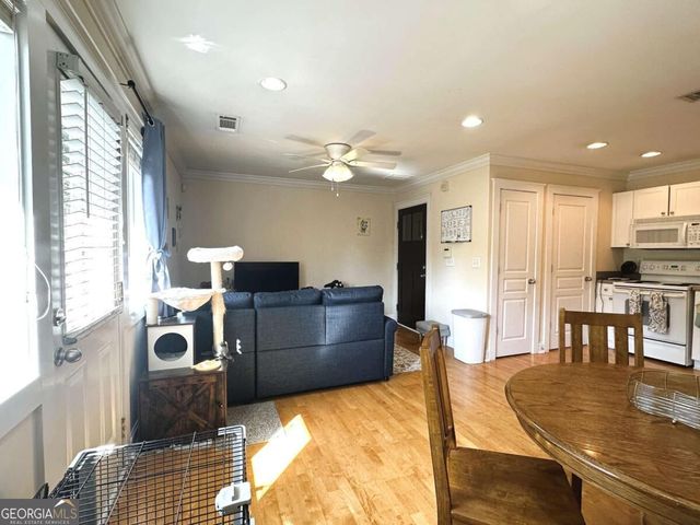 490 Barnett Shoals Road 610, Athens, GA 30605