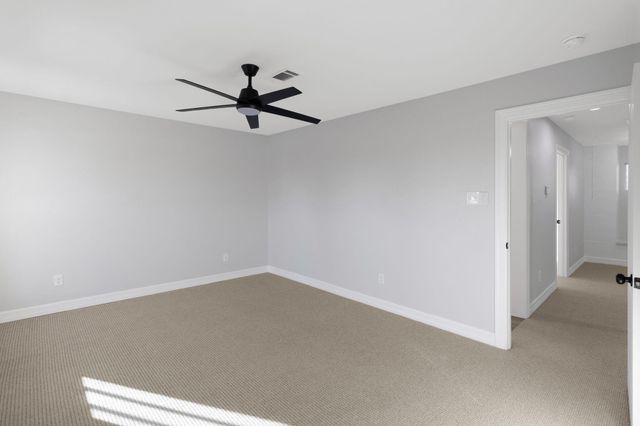 2651 Beaumont Avenue A, Liberty, TX 77575