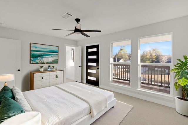 2651 Beaumont Avenue A, Liberty, TX 77575