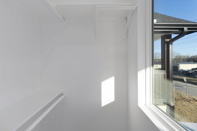 2651 Beaumont Avenue A, Liberty, TX 77575