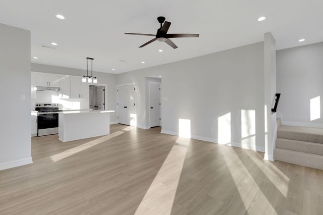 2651 Beaumont Avenue A, Liberty, TX 77575