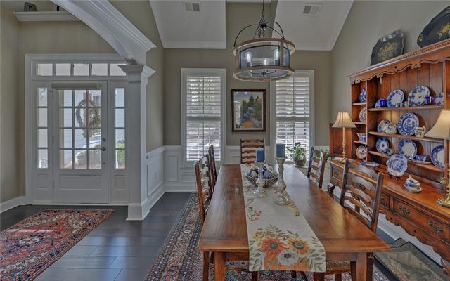 39 Azalea Drive, Hartwell, GA 30643
