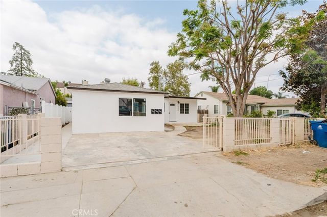 18306 Gresham Street, Northridge, CA 91325