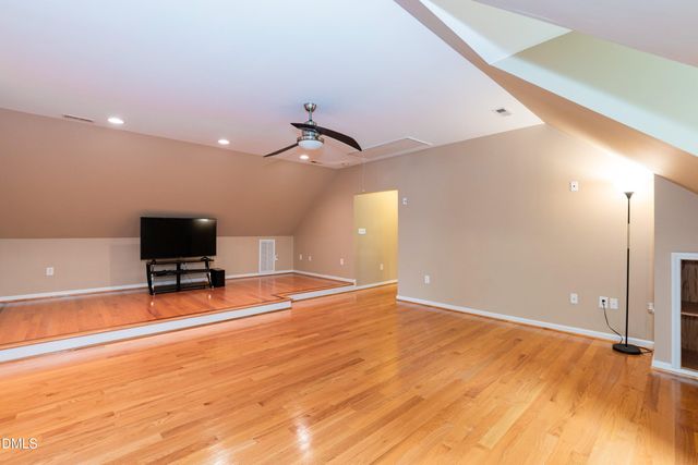 2948 Dargan Hills Drive, Wake Forest, NC 27587
