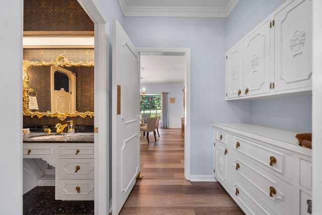 911 Prospect Avenue, Hot Springs, AR 71901