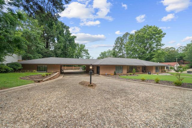 911 Prospect Avenue, Hot Springs, AR 71901