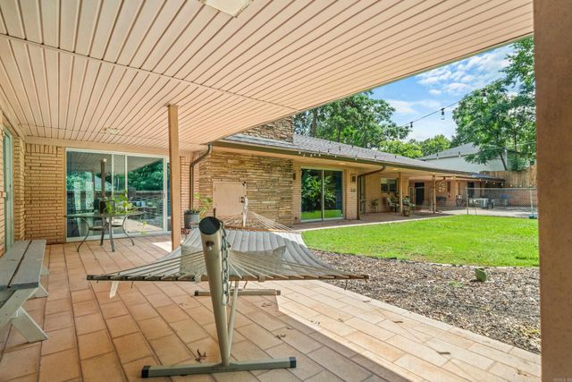 911 Prospect Avenue, Hot Springs, AR 71901