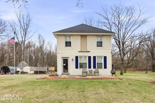 3925 W Water Street, Port Huron, MI 48060