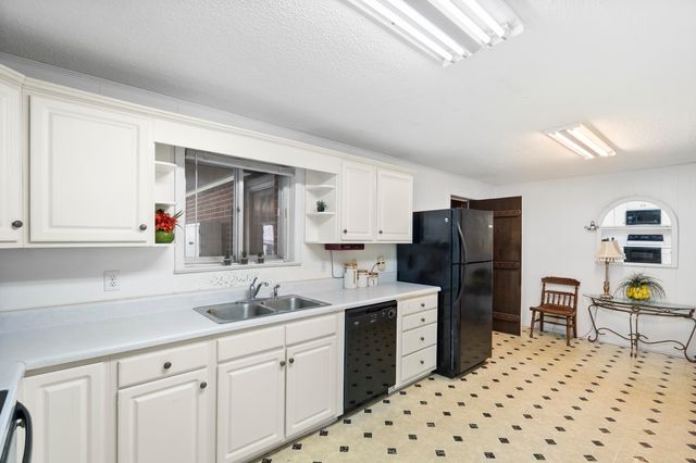 115 Summers Drive, Soddy Daisy, TN 37379