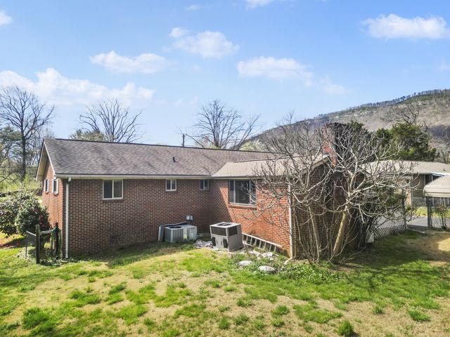 115 Summers Drive, Soddy Daisy, TN 37379