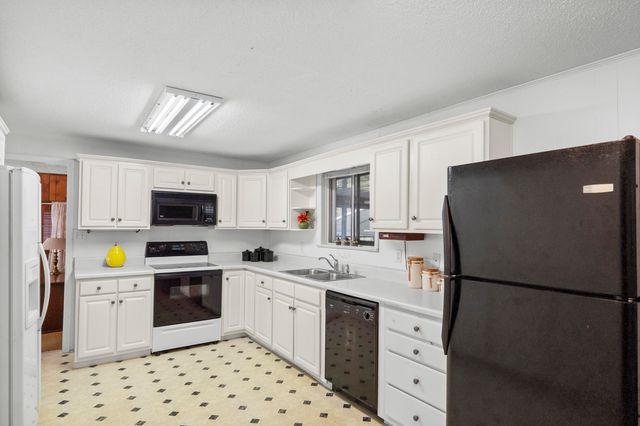 115 Summers Drive, Soddy Daisy, TN 37379