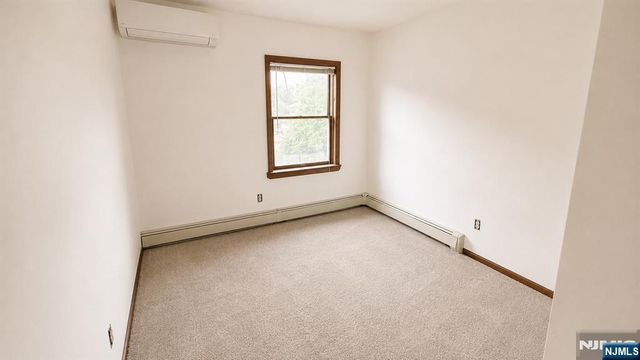 70 Prospect Avenue, New Milford, NJ 07646