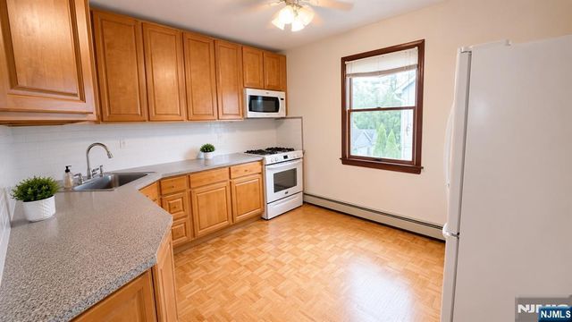 70 Prospect Avenue, New Milford, NJ 07646
