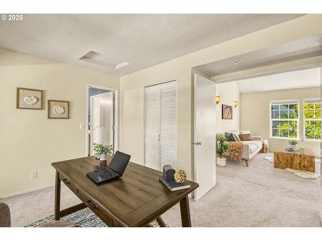8540 Sw CURRY Dr C, Wilsonville, OR 97070