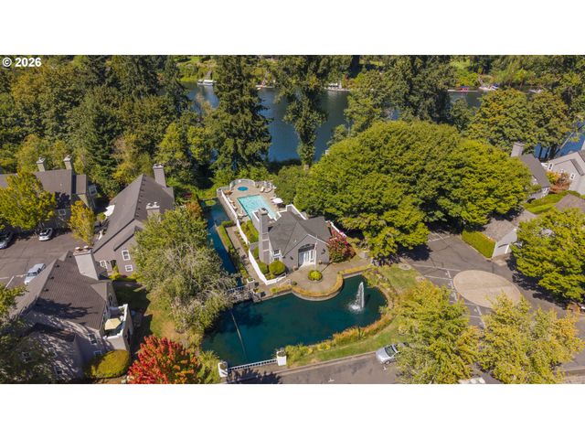 8540 Sw CURRY Dr C, Wilsonville, OR 97070