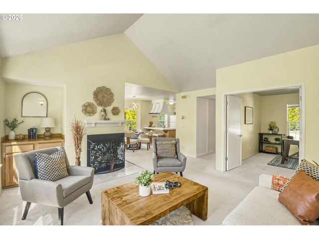 8540 Sw CURRY Dr C, Wilsonville, OR 97070