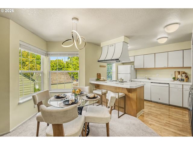 8540 Sw CURRY Dr C, Wilsonville, OR 97070