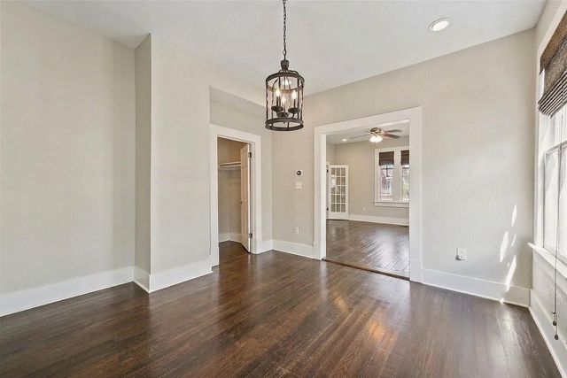 2917 Avenue Q, Galveston, TX 77550