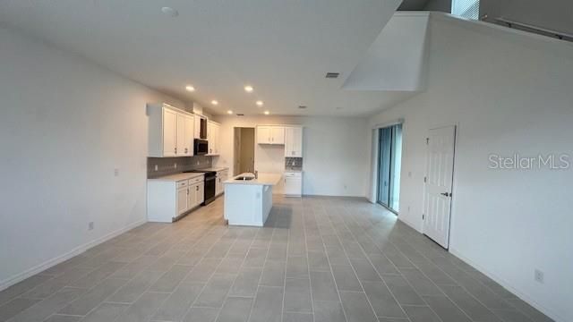 404 OAK FLAT ALLEY, Groveland, FL 34736