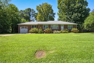 5113 S Lake RD, Virginia Beach, VA 23455