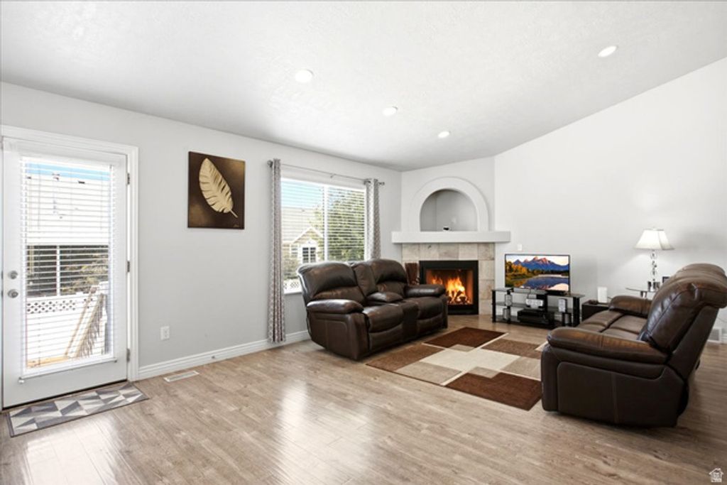 7226 W SILHOUETTE LN, West Valley City, UT 84081 — photo 3