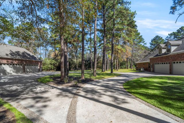 11302 Lake Forest Drive, Conroe, TX 77384