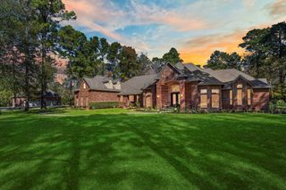 11302 Lake Forest Drive, Conroe, TX 77384
