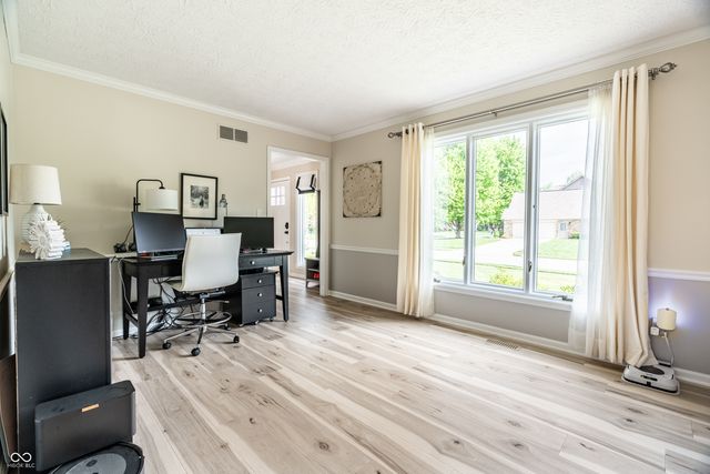 4665 Cheval Place, Carmel, IN 46033