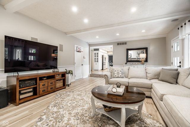 4665 Cheval Place, Carmel, IN 46033