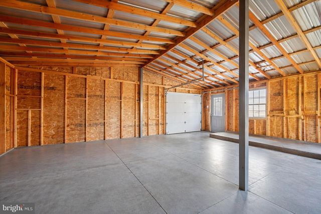 7902 BRIDGE AVE, Baltimore, MD 21237