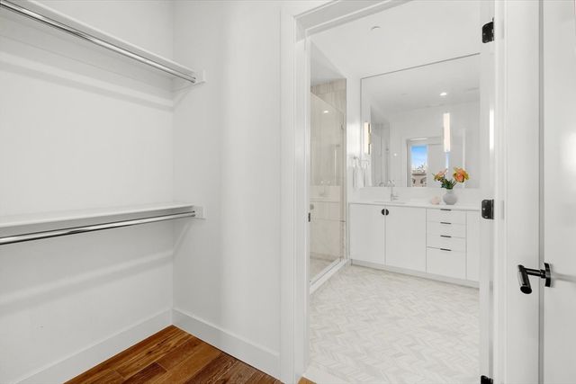 566 Columbus Ave 506, Boston, MA 02118
