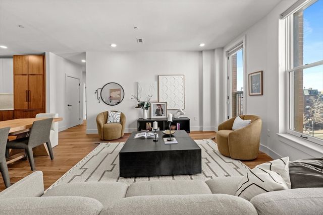 566 Columbus Ave 506, Boston, MA 02118