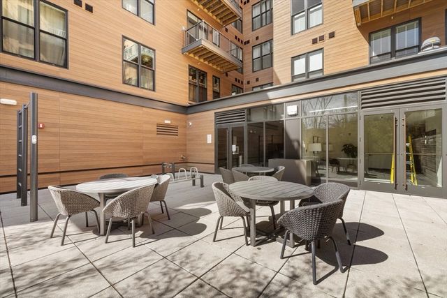 566 Columbus Ave 506, Boston, MA 02118