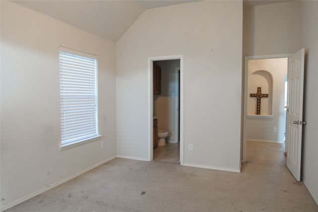 662 OAK CREEK Drive, Cedar Hill, TX 75104