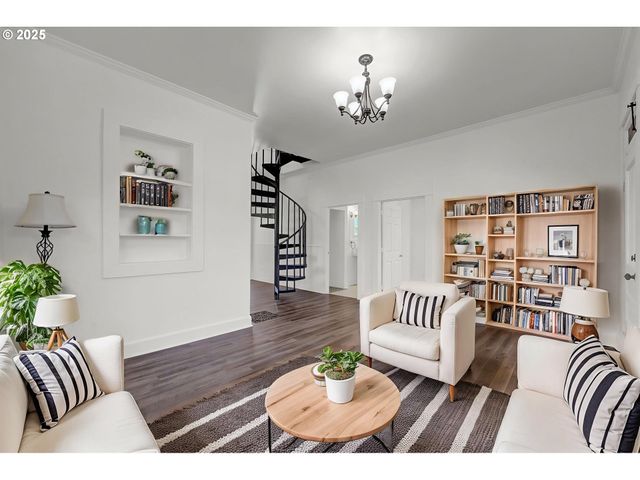 171 HEDRICK CREEK Ave, Drain, OR 97435